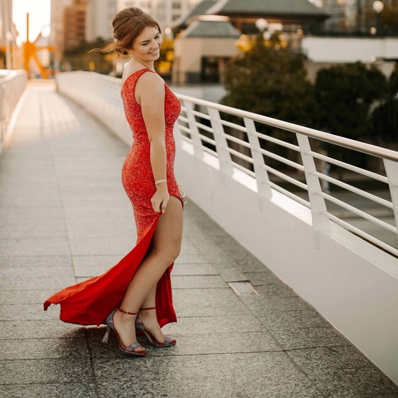 Sherry Hill A-Symmetrical Prom Dress - Sz 6 - Cherry Red - Picture 7 of 12